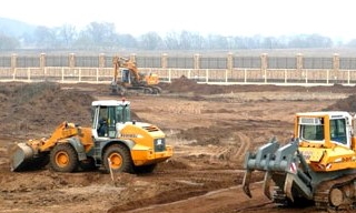 Планировка участка бульдозером в Великих Луках от 936 руб. Цены за м2 - 2Землекопа-Вкл