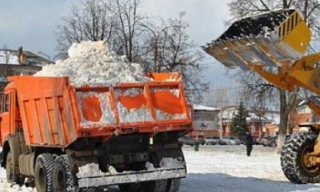 Уборка и вывоз снега в Великих Луках - стоимость от 1560 руб. | 2Землекопа-Вкл
